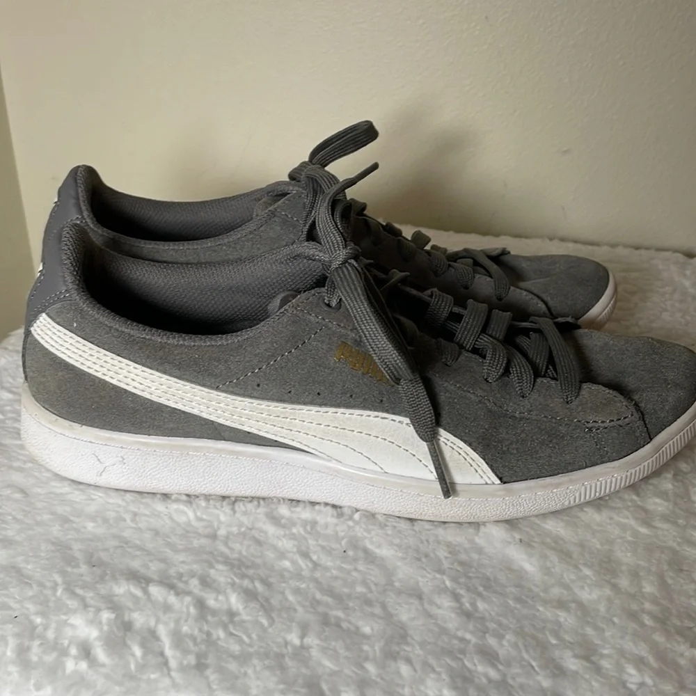 Puma sneakers size